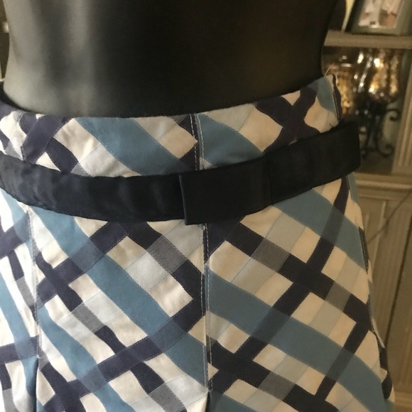 Casual skirt by Tommy Hilfiger - Picture 2 of 3